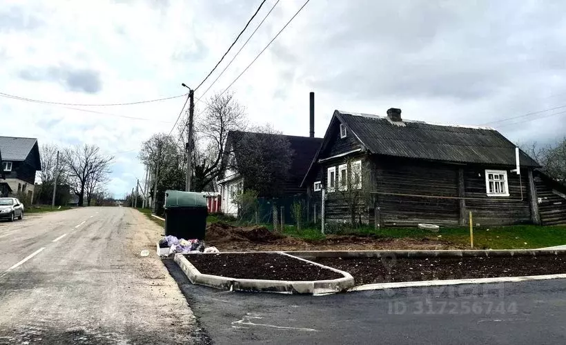 Дом в Новгородская область, Валдай ул. Победы, 60 (34 м) - Фото 0