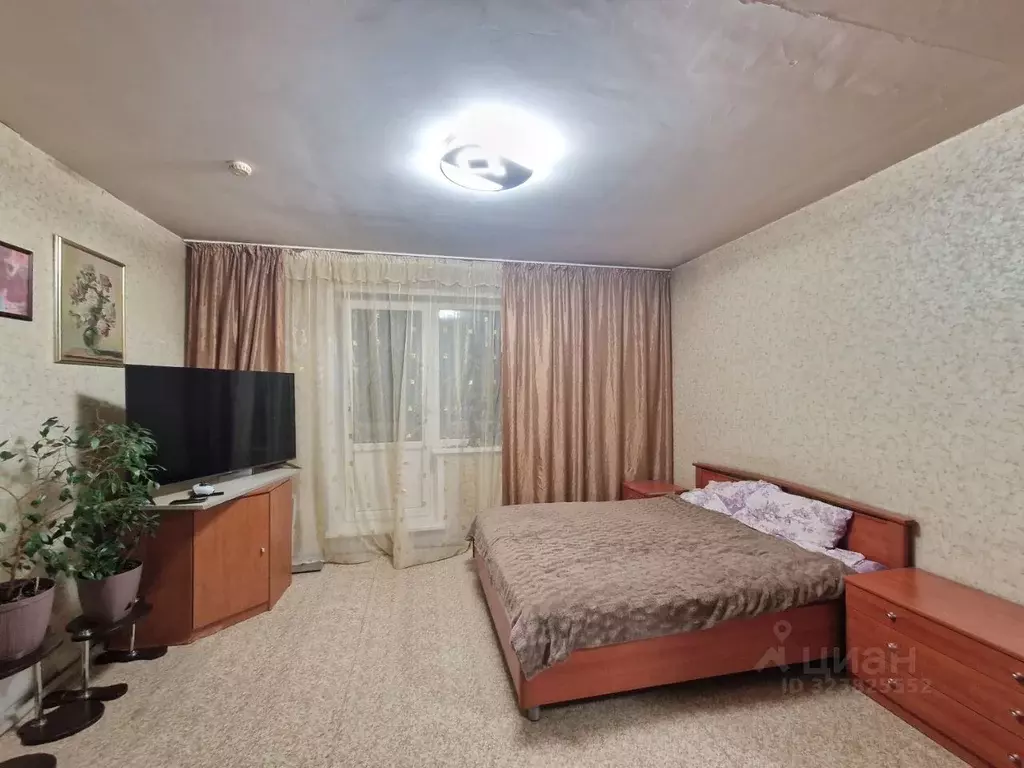 3-к кв. Красноярский край, Красноярск ул. Молокова, 40 (66.8 м) - Фото 1