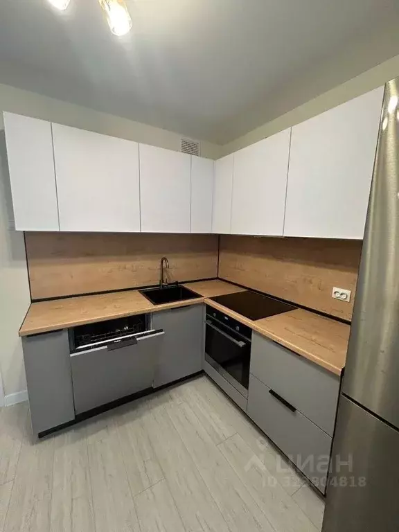 1-к кв. Татарстан, Казань ул. Александра Курынова, 5к2 (30.0 м) - Фото 2