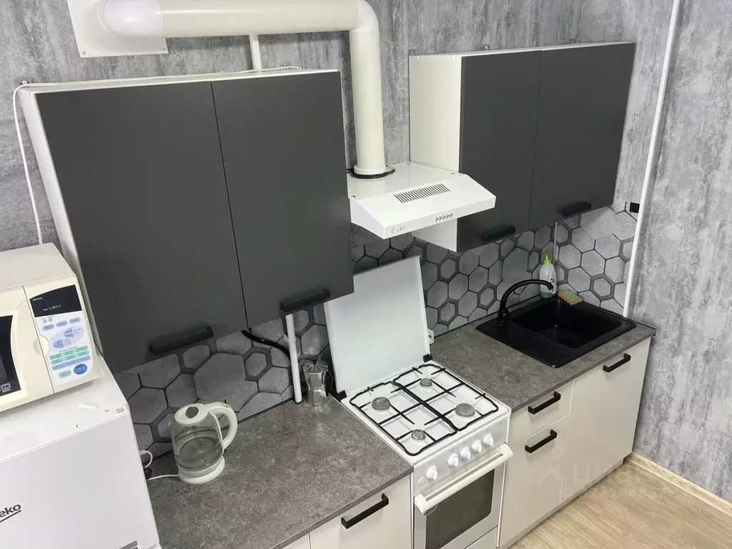 2-к кв. Башкортостан, Уфа ул. Николая Дмитриева, 15 (48.0 м) - Фото 1