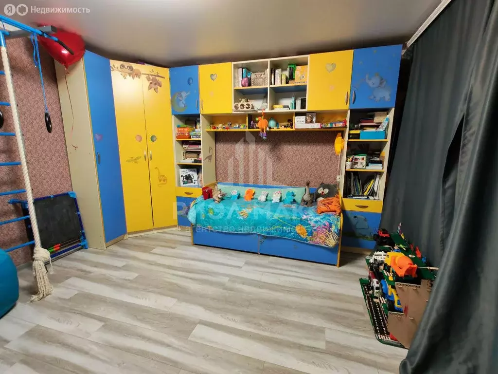 3-комнатная квартира: Брянск, улица Костычева, 1 (61.6 м) - Фото 1