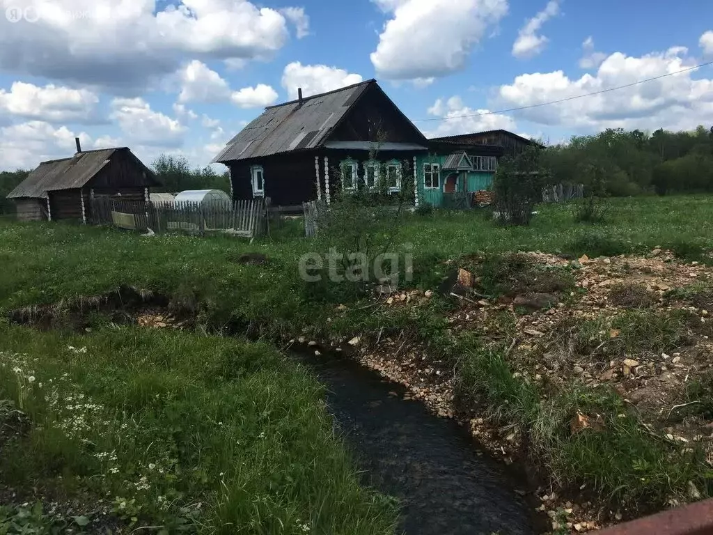 Дом в Челябинская область, Кусинский муниципальный округ, рабочий ... - Фото 1