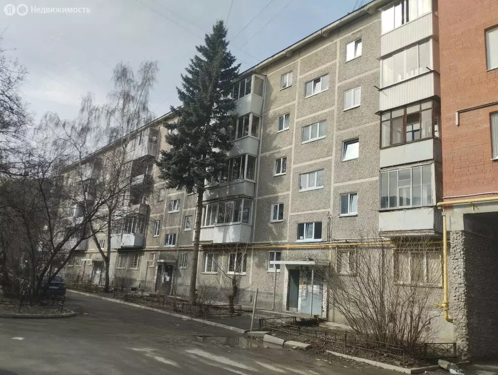 2-комнатная квартира: Екатеринбург, Красноуральская улица, 29 (44 м) - Фото 1