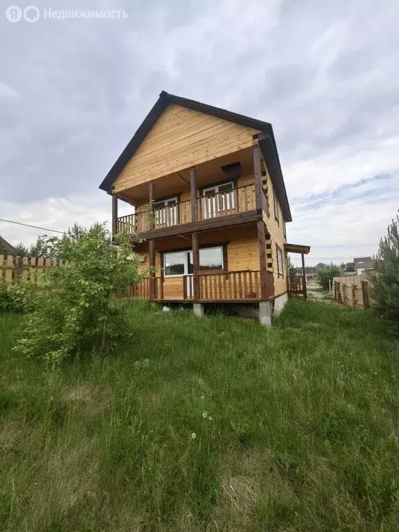Дом в деревня Карлук, Южная улица (200 м) - Фото 1