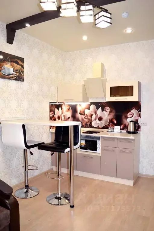 2-к кв. Коми, Ухта наб. Газовиков, 5 (32.0 м) - Фото 1