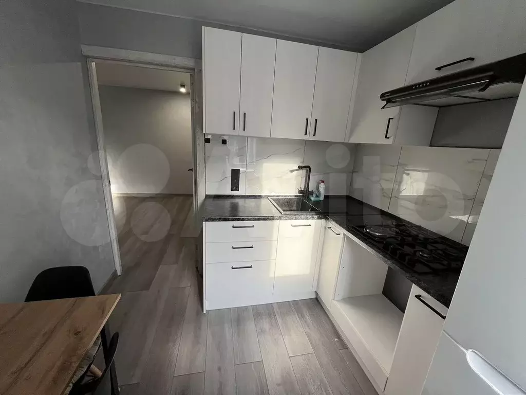 1-к. квартира, 32 м, 3/5 эт. - Фото 0