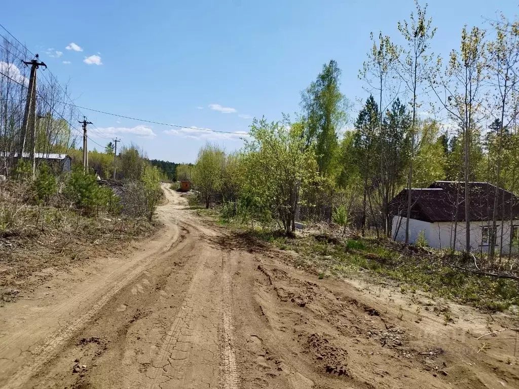Участок в Иркутская область, Иркутский муниципальный округ, д. ... - Фото 1
