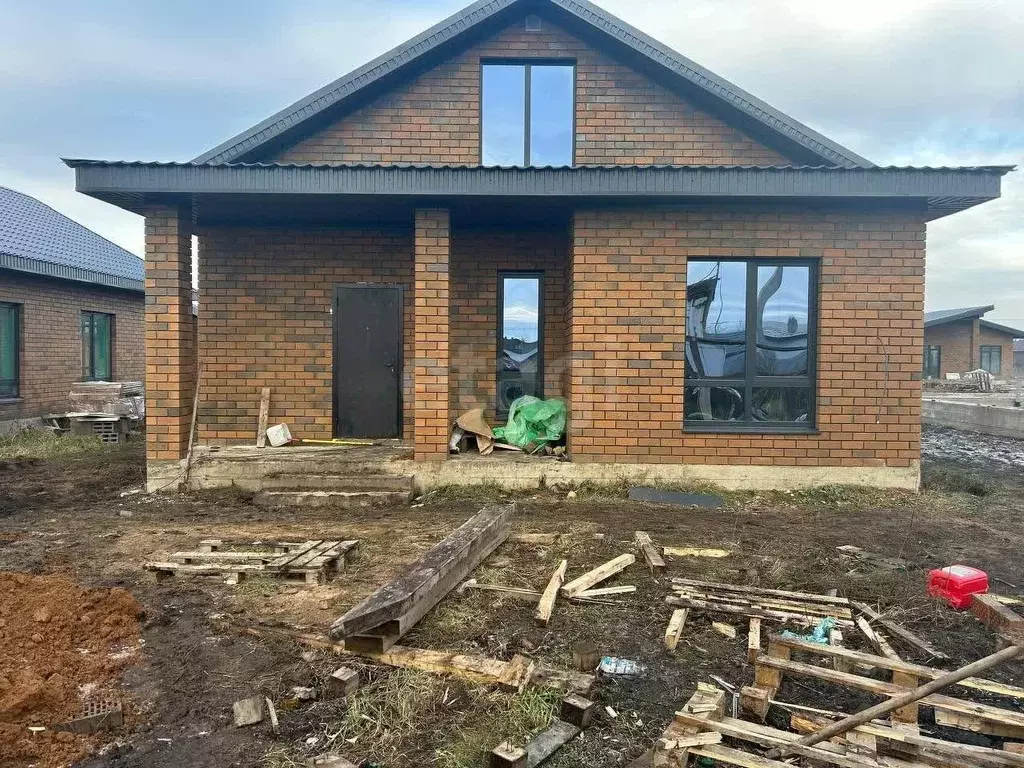 Дом в Башкортостан, Уфимский район, Русско-Юрмашский сельсовет, д. ... - Фото 1