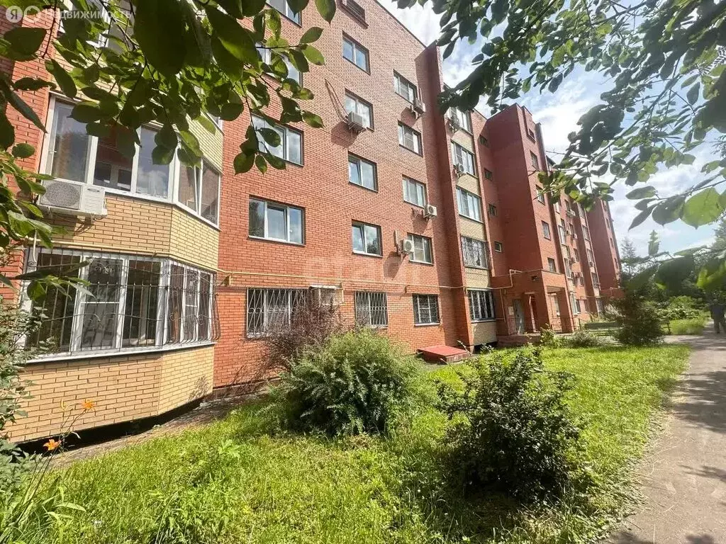 1-комнатная квартира: Коломна, улица Красина, 48 (40 м) - Фото 1