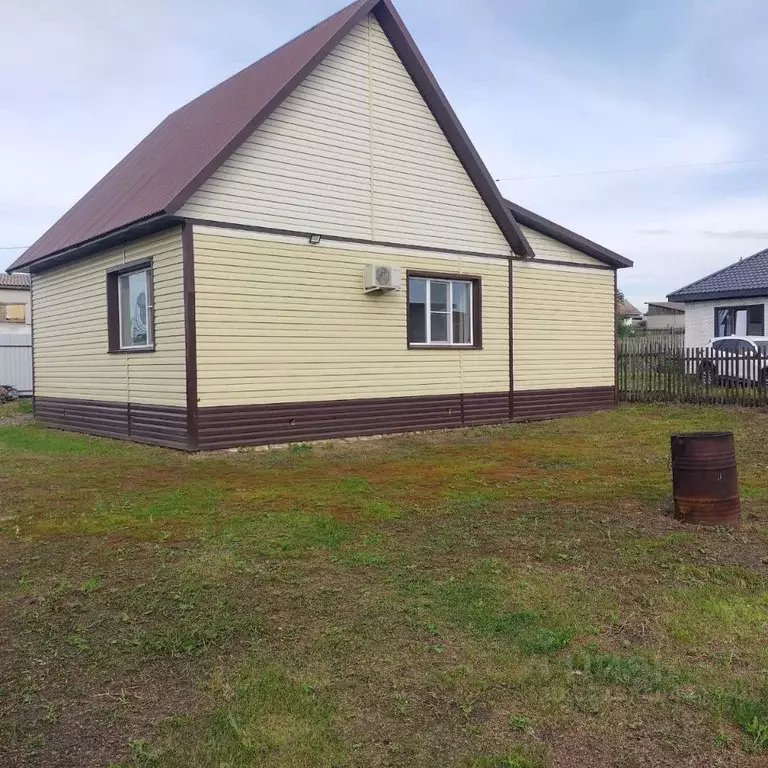 Дом в Алтайский край, Первомайский район, с. Березовка Нагорная ул. ... - Фото 1