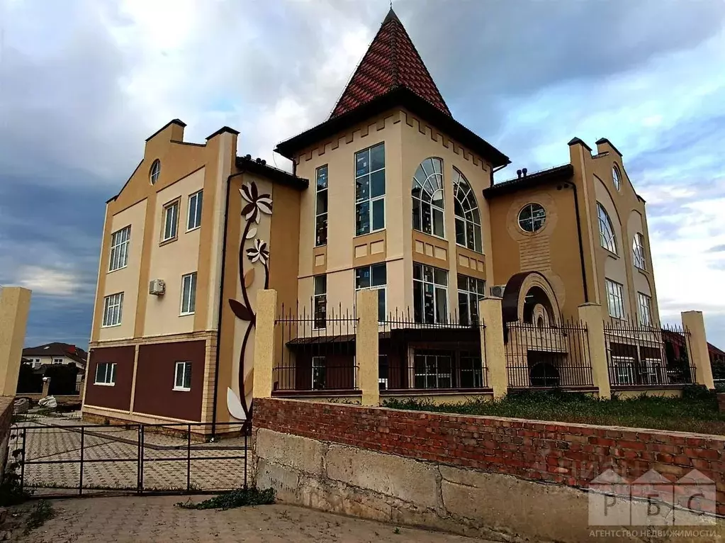 Помещение свободного назначения в Саратовская область, с. Усть-Курдюм ... - Фото 2