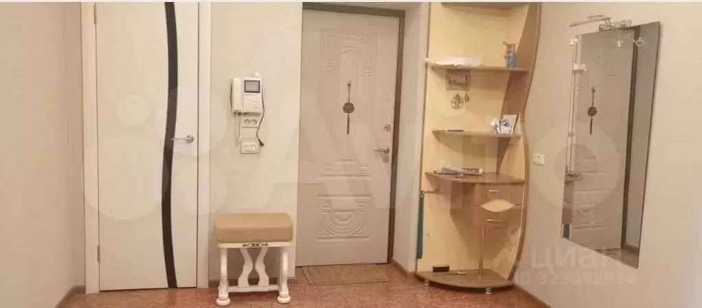 2-к кв. Кировская область, Киров ул. Чапаева, 49б (70.0 м) - Фото 1