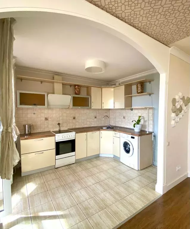 Продаётся 4-к квартира, 75.9 м - Фото 1