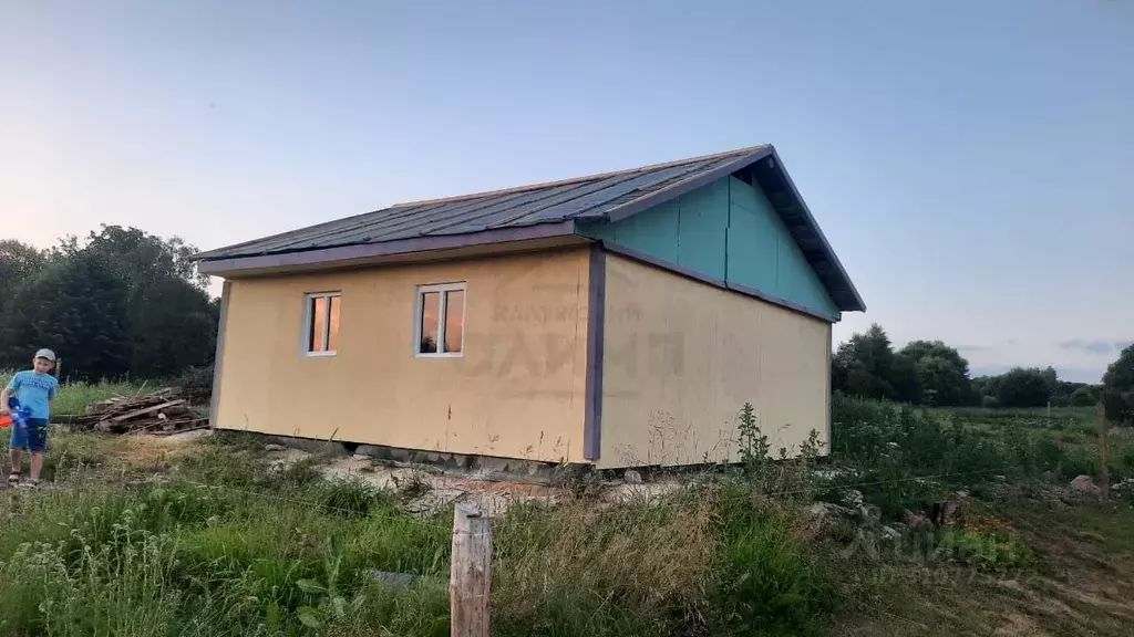 Дом в Калужская область, Перемышльский район, Григоровское с/пос, д. ... - Фото 2