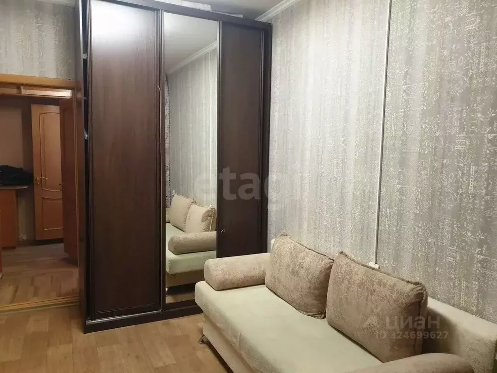 2-к кв. Ханты-Мансийский АО, Сургут Комсомольский просп., 48 (52.0 м) - Фото 1