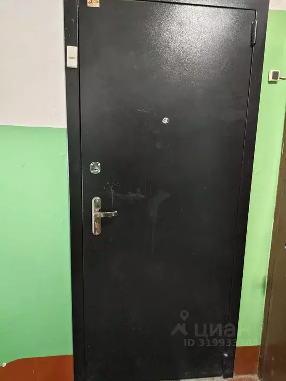 1-к кв. Мурманская область, Мурманск ул. Алексея Хлобыстова, 35 (30.8 ... - Фото 0