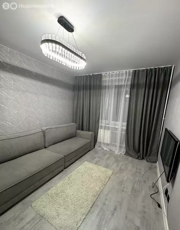 3-комнатная квартира: Краснодар, улица Ивана Беличенко, 95 (77.8 м) - Фото 1