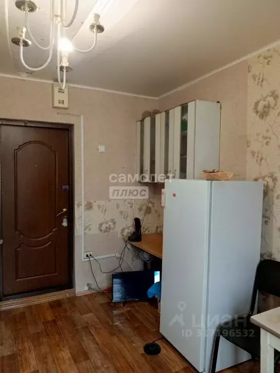 Комната Тюменская область, Тюмень ул. Котовского, 13 (13.0 м) - Фото 1