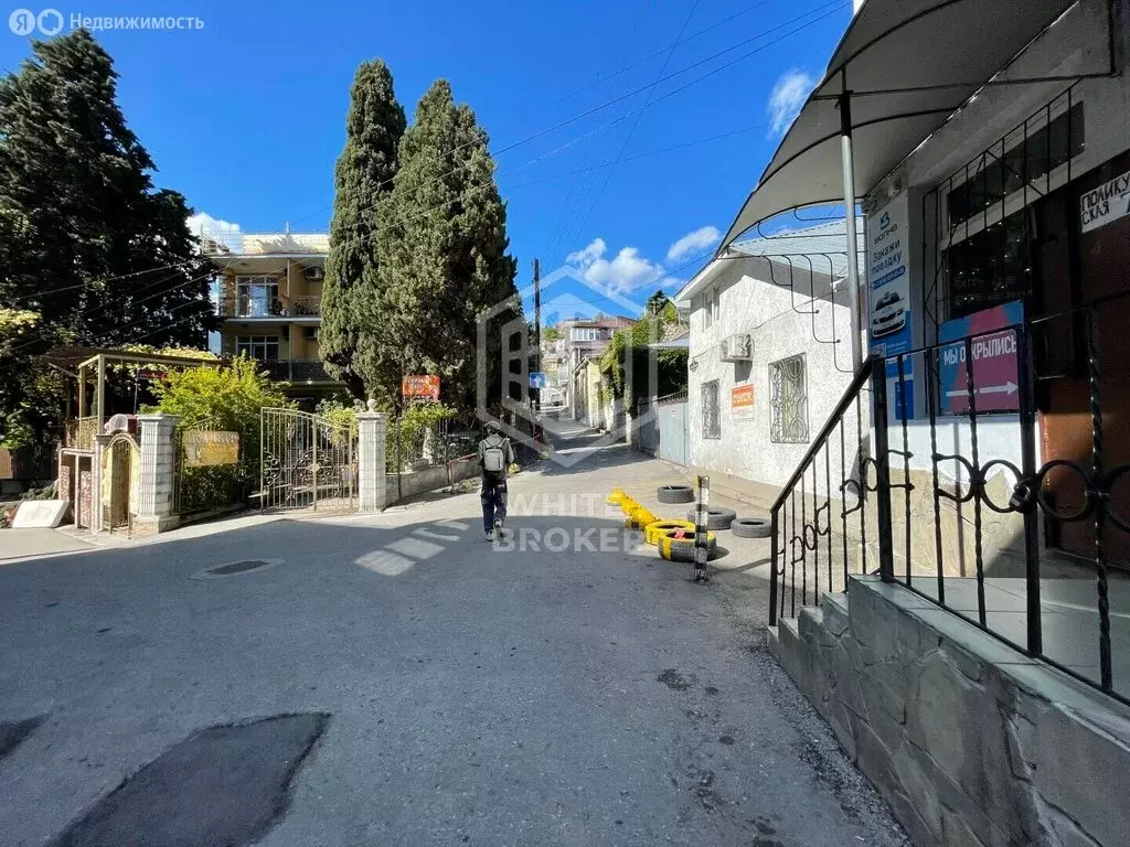 1-комнатная квартира: Ялта, Бассейная улица, 16 (32 м) - Фото 2