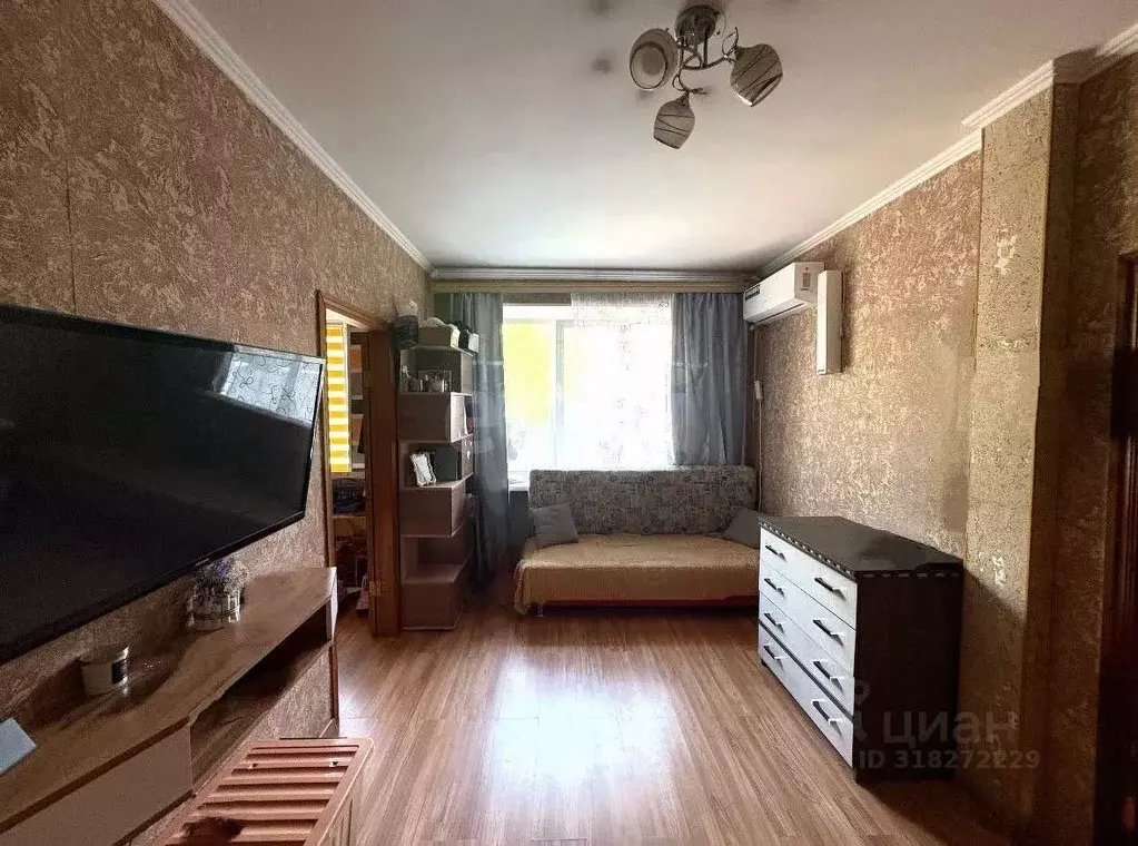 2-к кв. Приморский край, Артем ул. Фрунзе, 22 (40.9 м) - Фото 0