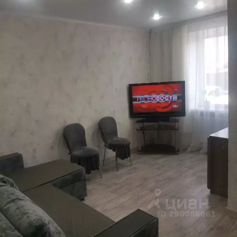 3-к кв. Оренбургская область, Соль-Илецк ул. Победы, 111 (58.0 м) - Фото 0