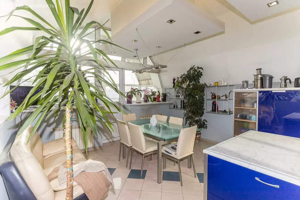 3-комнатная квартира: Иркутск, Советская улица, 45А (127 м) - Фото 1