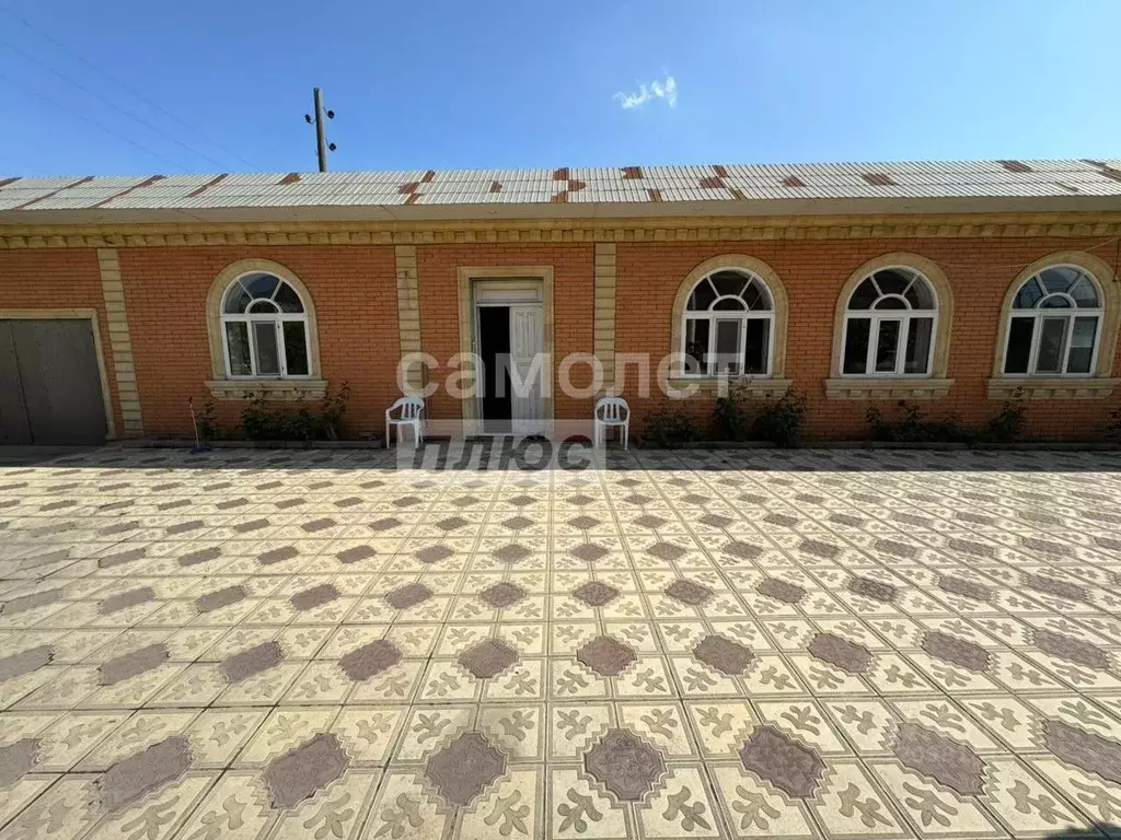 Помещение свободного назначения в Дагестан, Кизилюрт ул. Алиева, 34А ... - Фото 1