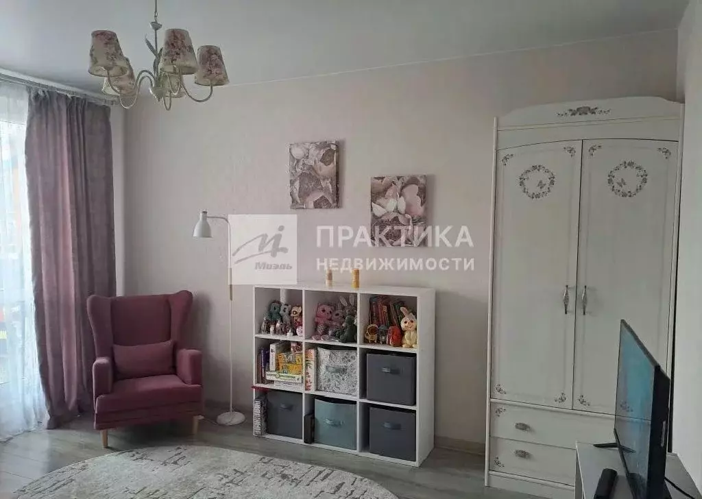 Продается 2-комнатная квартира - Фото 2