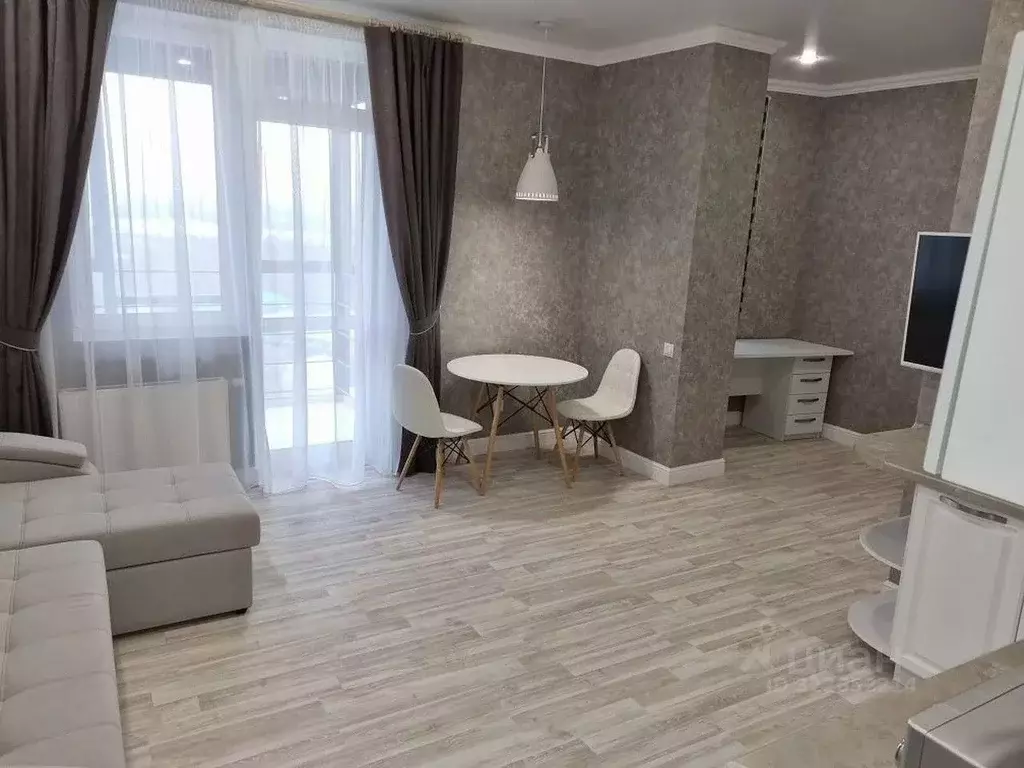 Студия Татарстан, Казань ул. Оренбургский Тракт, 8Д (37.0 м) - Фото 1