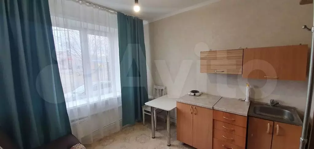 Комната 12 м в 3-к., 1/9 эт. - Фото 1