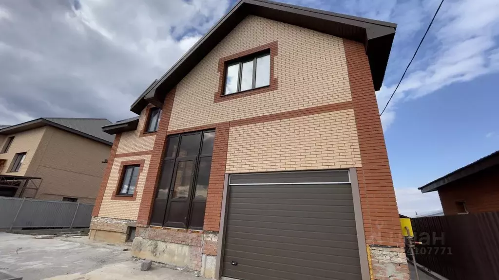 Дом в Оренбургская область, Оренбургский район, с. Ивановка ул. ... - Фото 1