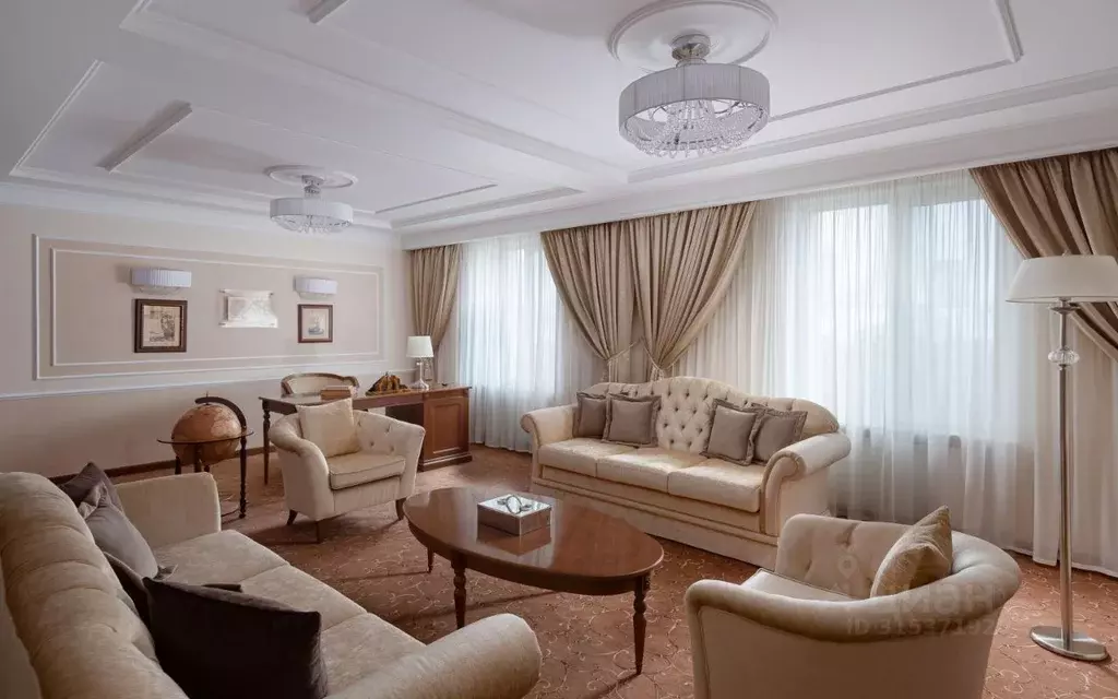 Комната Ульяновская область, Ульяновск ул. Гончарова, 25 (78.0 м) - Фото 0