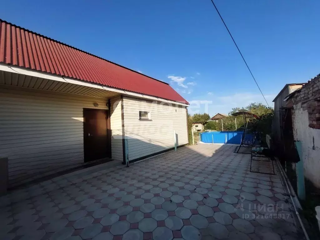 Дом в Пензенская область, Кузнецк Чкаловский проезд, 13 (140 м) - Фото 1