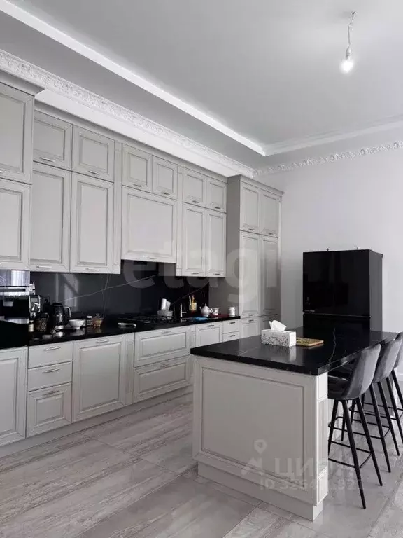 Дом в Северная Осетия, Владикавказ ул. Братьев Темировых, 46 (340 м) - Фото 1