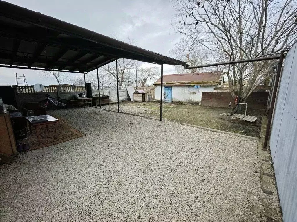 Коттедж в Крым, Кировский район, Синицынское с/пос, с. Васильковое ул. ... - Фото 2