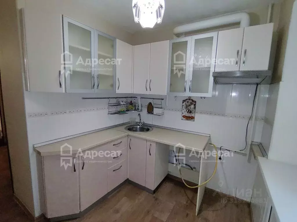 3-к кв. Волгоградская область, Волгоград Турбинная ул., 259 (51.0 м) - Фото 1