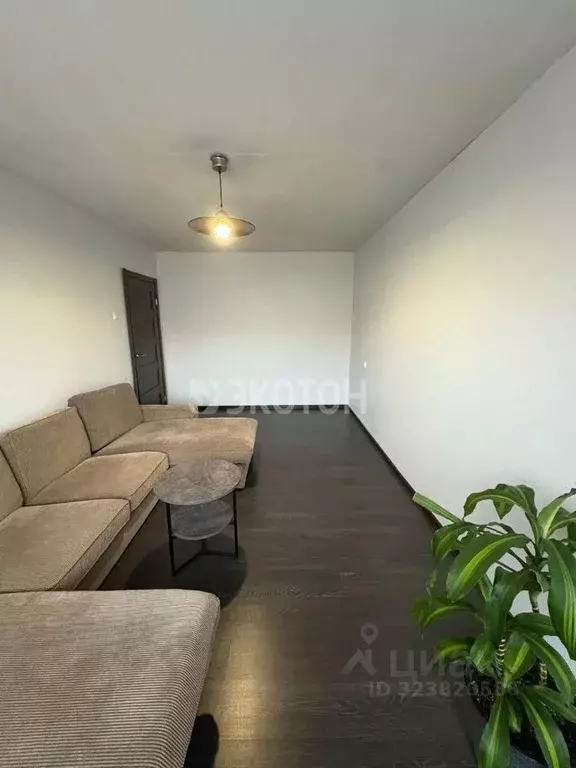 3-к кв. Ленинградская область, Выборгский район, Рощино пгт пер. ... - Фото 2