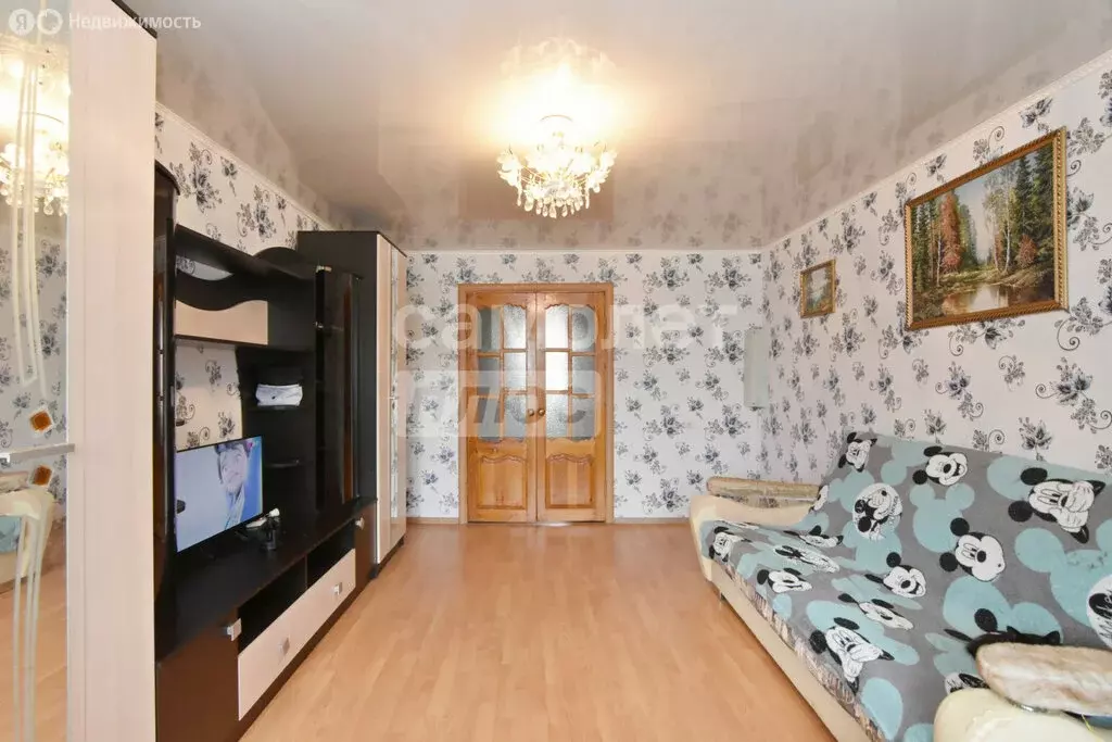 3-комнатная квартира: Киров, Нововятский район, улица Кирова, 73 (61 ... - Фото 1