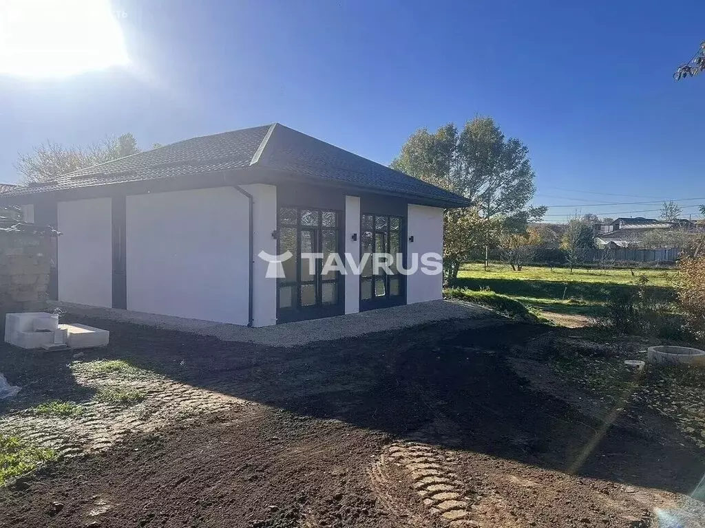 Дом в Трудовское сельское поселение, Симферопольский ров (109 м) - Фото 1