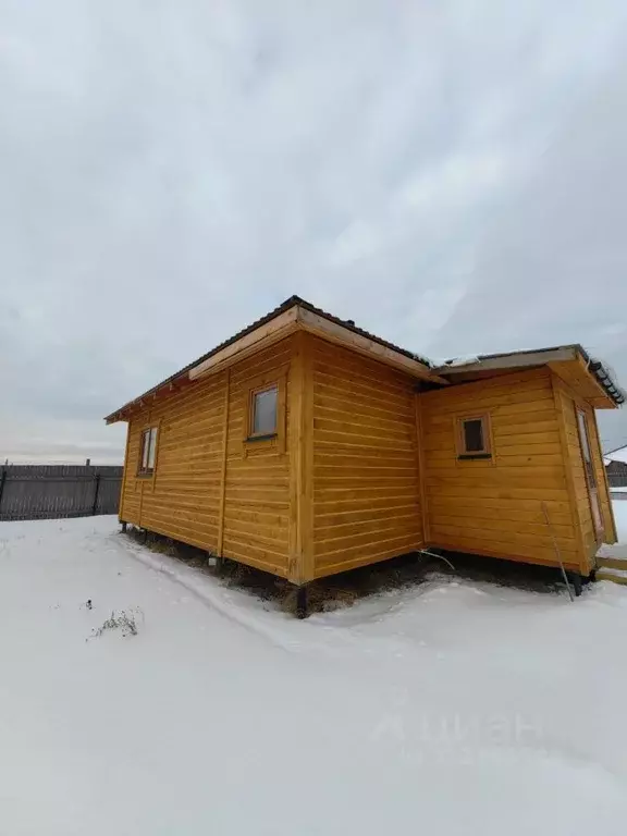 Дом в Свердловская область, Белоярский городской округ, с. ... - Фото 1