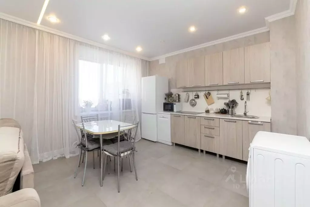 3-к кв. Архангельская область, Архангельск Карпогорская ул., 12к2 ... - Фото 1