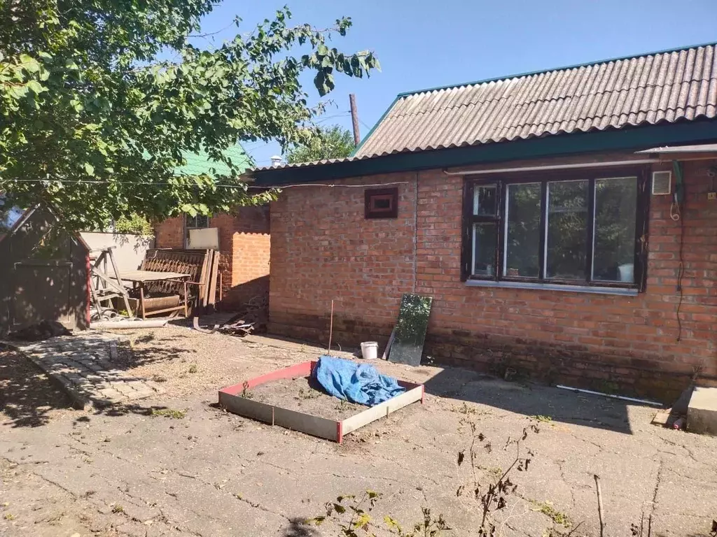 Дом в Краснодарский край, Краснодар Учхоз Кубань жилмассив, ул. ... - Фото 0