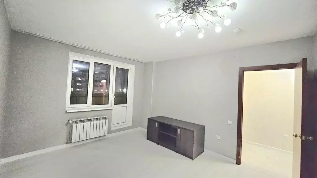 1-к кв. Татарстан, Казань ул. Айрата Арсланова, 8 (42.0 м) - Фото 1