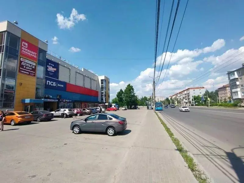 Улица гайдара, 59в, дзержинск. Гайдара 59 г дзержинск. Ул. Гайдара 59е дзержинск. Кристалл дзержинск торговый центр.