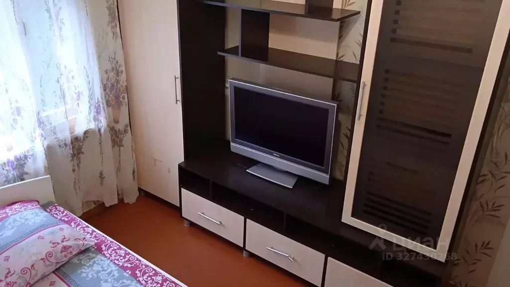 Комната Свердловская область, Екатеринбург ул. Громова, 148 (12.0 м) - Фото 2