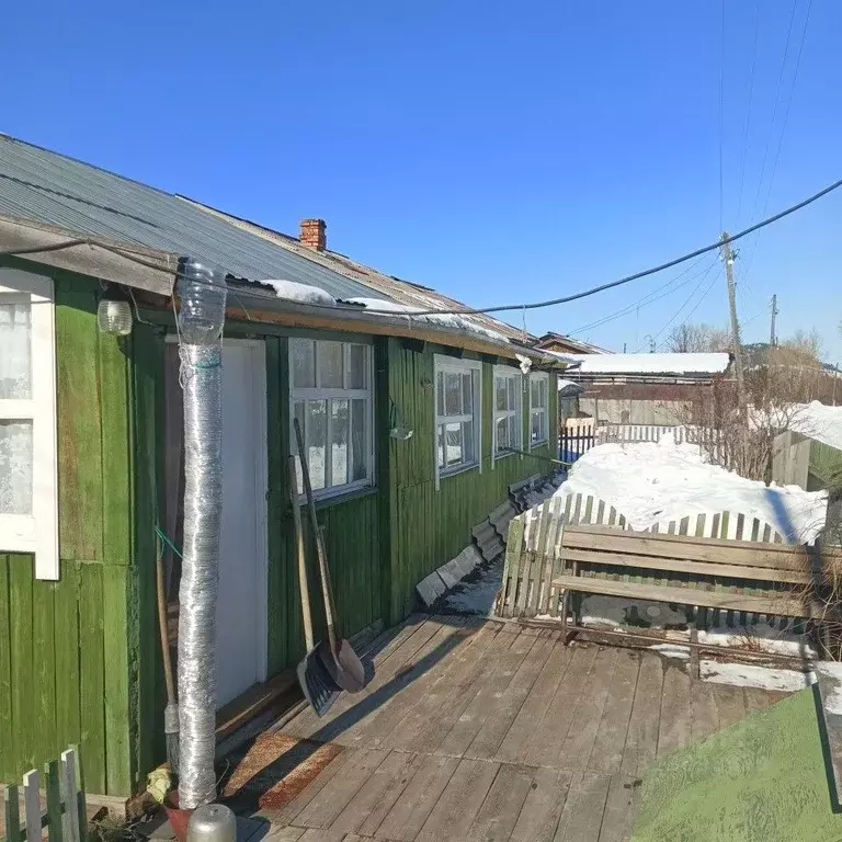 Дом в Иркутская область, Усть-Илимский муниципальный округ, пос. Невон ... - Фото 1