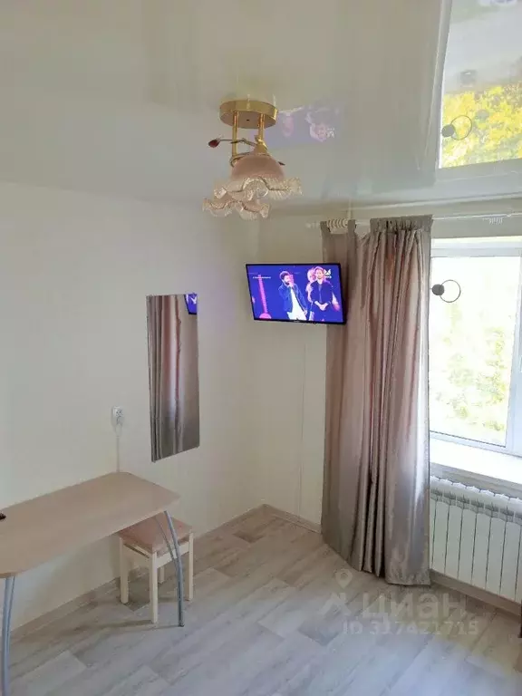 Комната Омская область, Омск ул. Дмитриева, 5/2 (14.0 м) - Фото 0