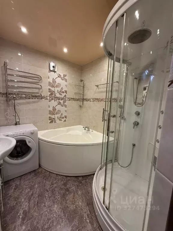 2-к кв. Башкортостан, Уфа ул. Мустая Карима, 16 (64.3 м) - Фото 1