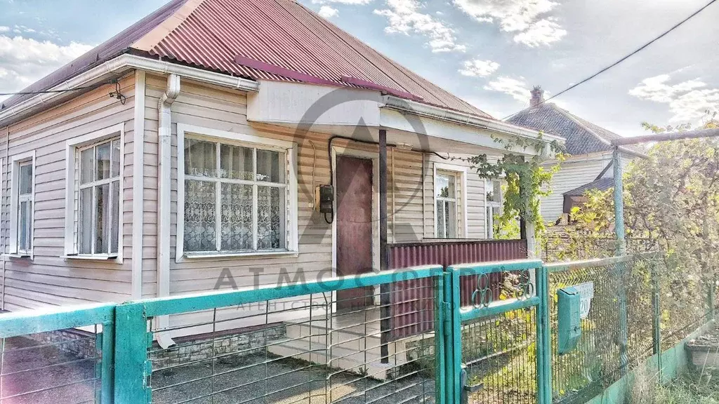 Дом в Краснодарский край, Апшеронский район, Тверское с/пос, Тверская ... - Фото 1