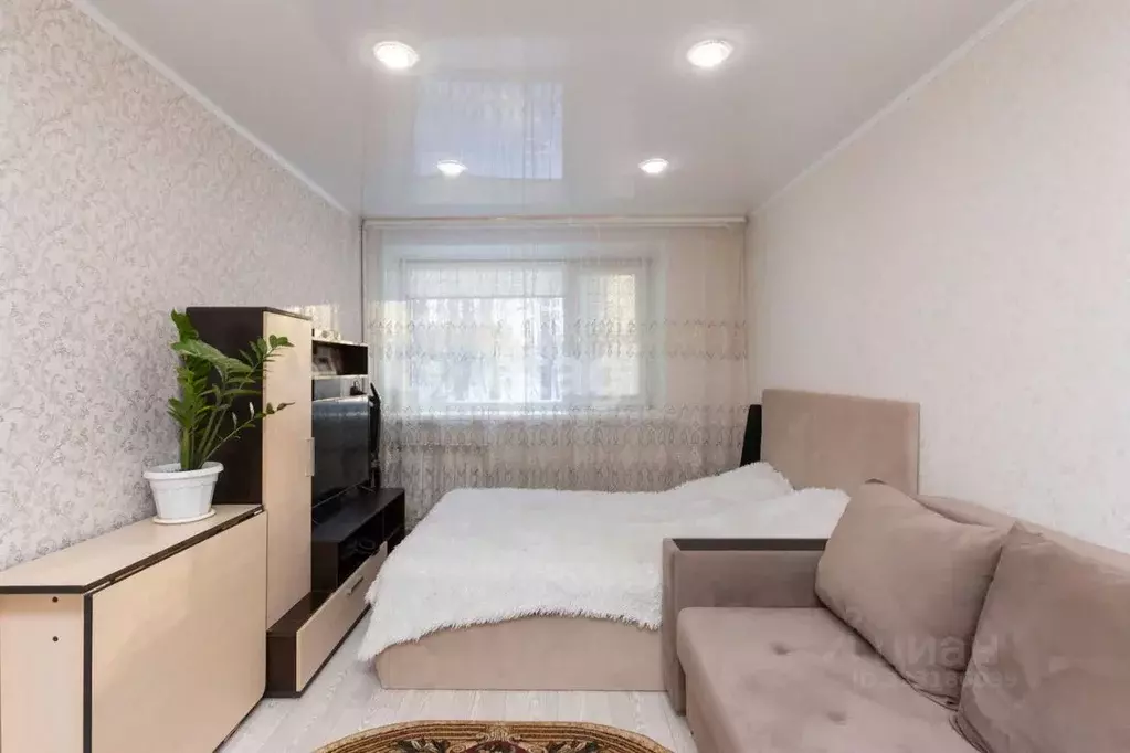 2-к кв. Тюменская область, Тюмень ул. Беляева, 15 (44.2 м) - Фото 1